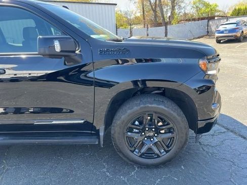 Used 2024 Chevrolet Silverado 1500 High Country w/ Midnight Edition image 2