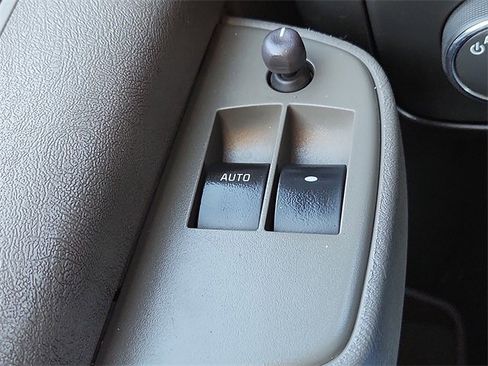 Used 2021 GMC Savana 3500 Extended w/ Power Convenience Package image 22