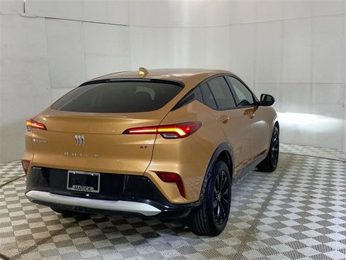 Used 2024 Buick Envista Sport Touring w/ Convenience I Package image 17