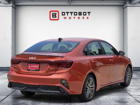 Used 2023 Kia Forte GT-Line w/ GT-Line Technology Package FWD image 4