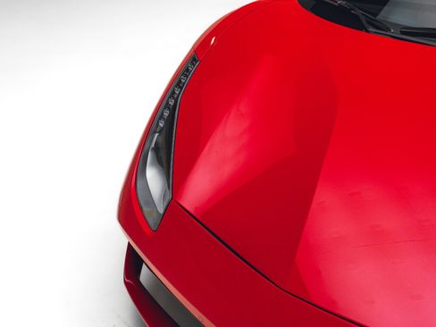 Used 2017 Ferrari 488 GTB RWD image 10