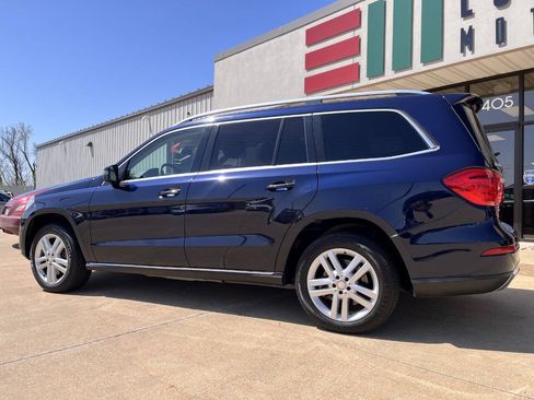 Used 2016 Mercedes-Benz GL 450 4MATIC image 3