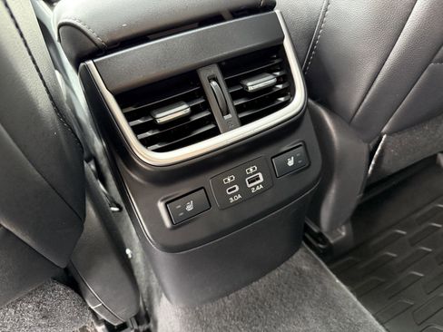 Certified 2023 Subaru Outback Limited XT image 34