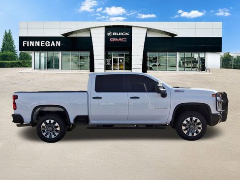 Certified 2025 Chevrolet Silverado 2500 Custom w/ Custom Value Package image 8