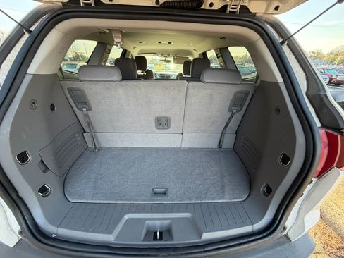 Used 2012 Chevrolet Traverse LT image 11