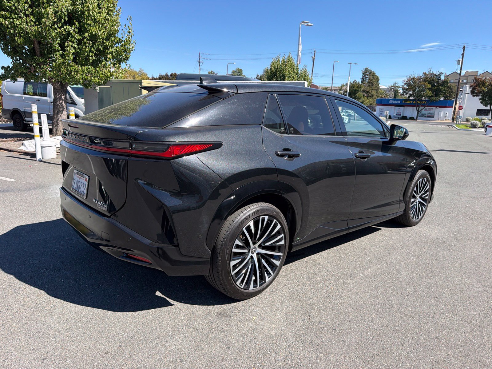 Used 2023 Lexus RZ 450e Premium w/ Cold Area Package AWD/4WD image 5