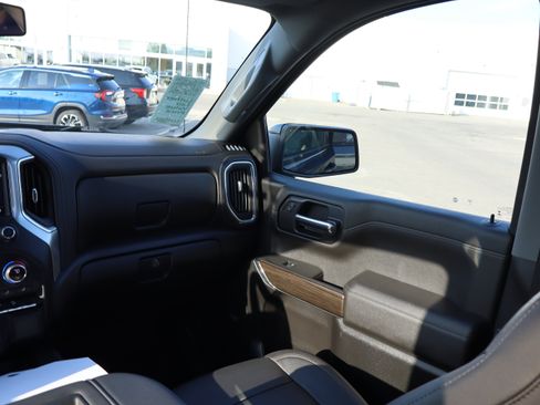 Used 2021 Chevrolet Silverado 1500 RST w/ All Star Edition Plus AWD/4WD image 11