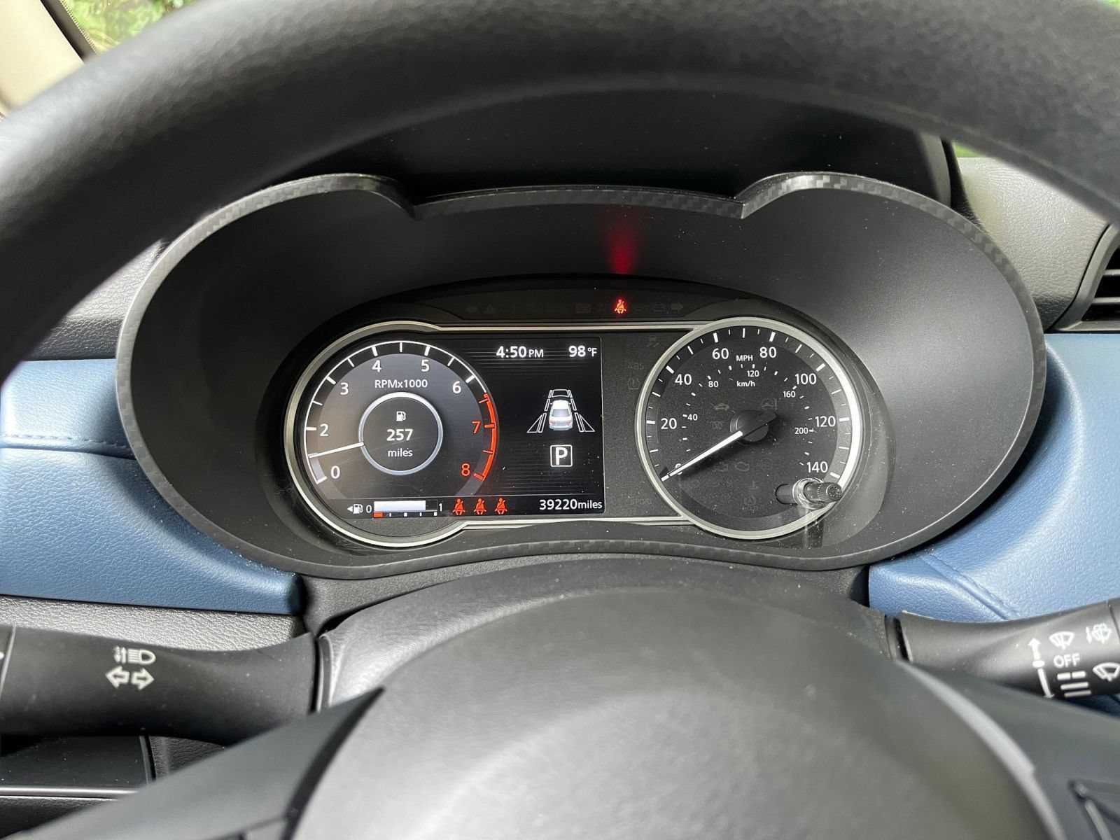 Used 2025 Nissan Versa SV FWD image 41