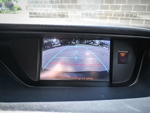 Used 2014 Lexus ES 350 w/ Luxury Package FWD image 11