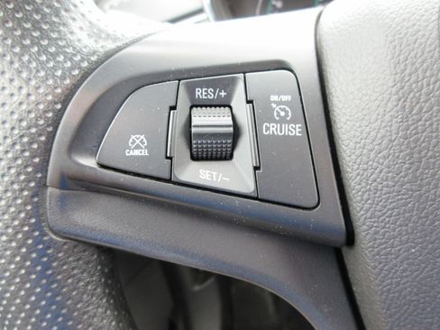 Certified 2021 Chevrolet Trax LT AWD/4WD image 24