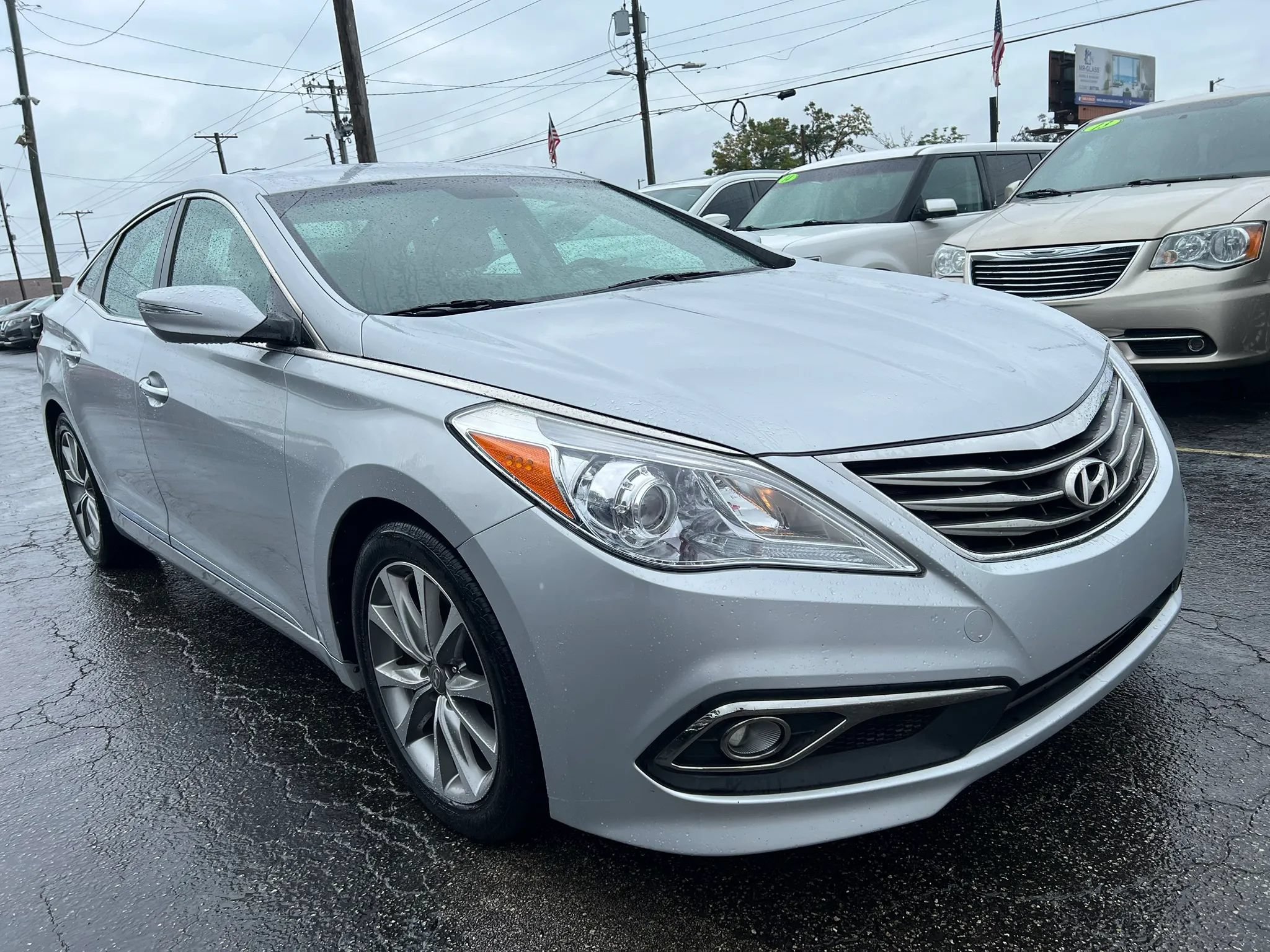 Used 2017 Hyundai Azera FWD image 4