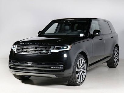 New 2025 Land Rover Range Rover Long Wheelbase SE