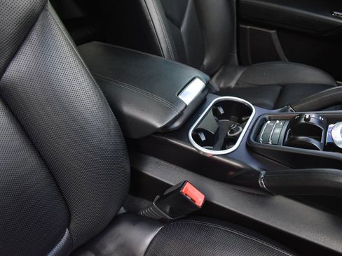 Used 2018 Porsche Cayenne Platinum Edition AWD/4WD image 29