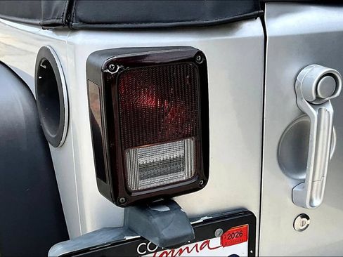 Used 2008 Jeep Wrangler X AWD/4WD image 18