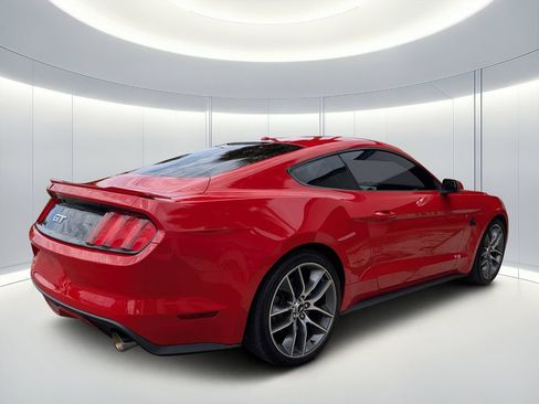 Used 2017 Ford Mustang GT Premium RWD image 4