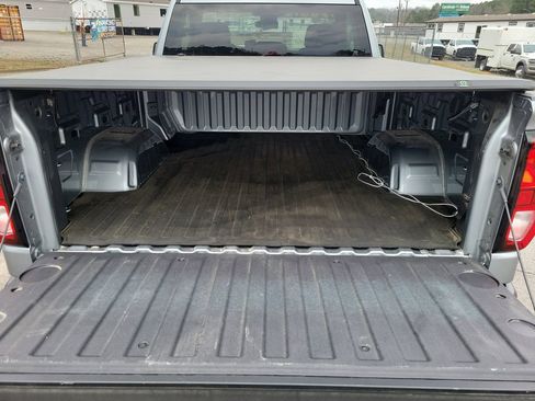 Used 2024 GMC Sierra 1500 Pro w/ Pro Value Package image 27