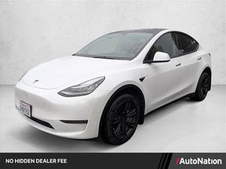 Used 2023 Tesla Model Y Long Range AWD/4WD video 1