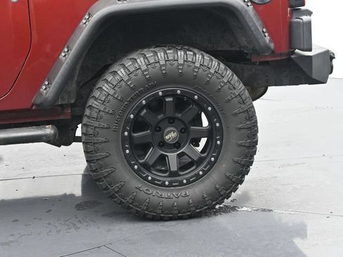Used 2010 Jeep Wrangler Sport AWD/4WD image 13