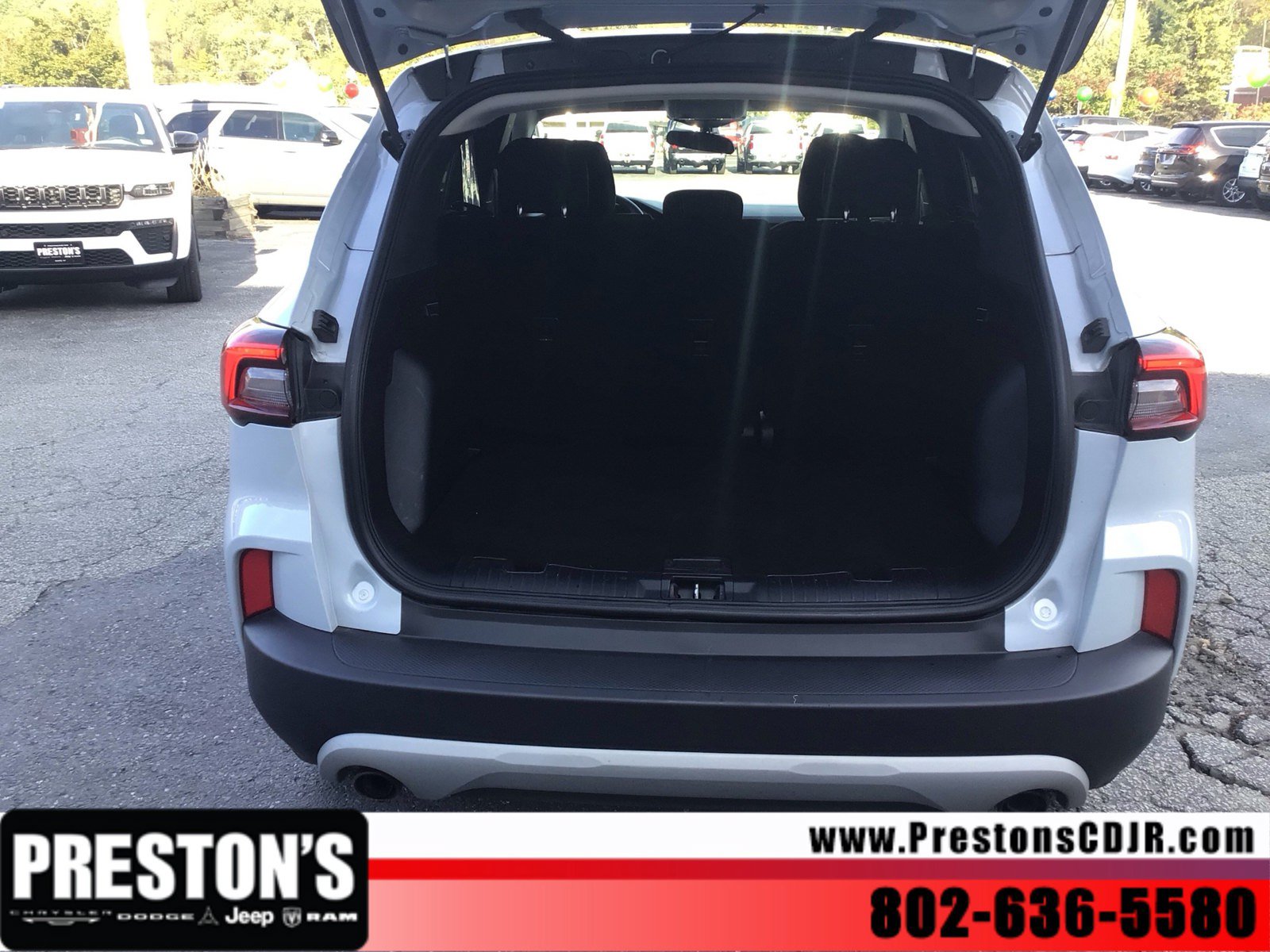 Used 2025 Ford Escape Active AWD/4WD image 5