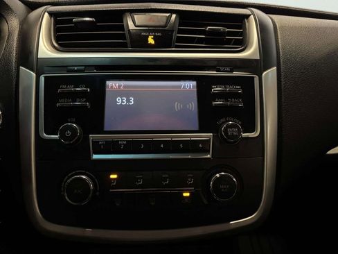 Used 2016 Nissan Altima 2.5 SR image 32