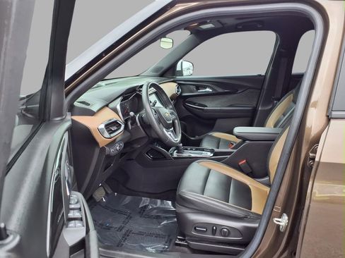 Used 2022 Chevrolet TrailBlazer ACTIV w/ Sun and Liftgate Package AWD/4WD image 22