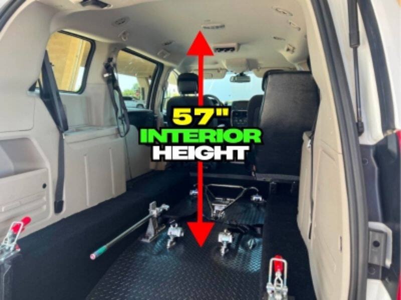 Used 2020 Dodge Grand Caravan SE w/ UConnect Hands-Free Group FWD image 44