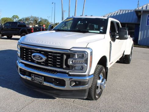 Used 2024 Ford F350 Lariat w/ Lariat Ultimate Package image 3