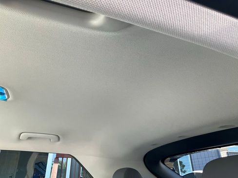 Used 2025 Hyundai Ioniq 5 SEL image 32