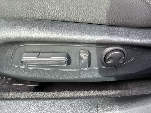 Used 2025 Honda Accord Sport image 14