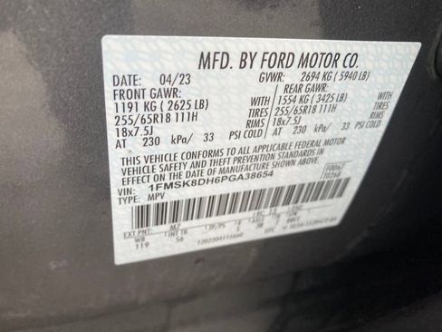 Used 2023 Ford Explorer XLT w/ Equipment Group 202A AWD/4WD image 34