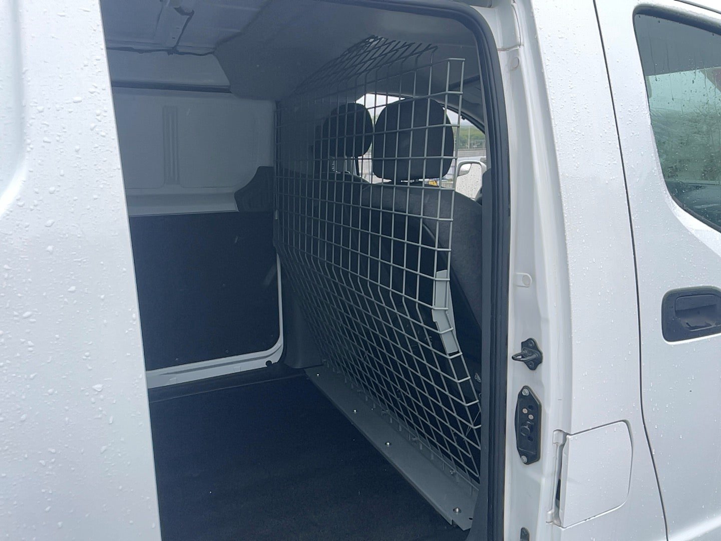 Used 2020 Nissan NV200 SV w/ Back Door Glass Package FWD image 13