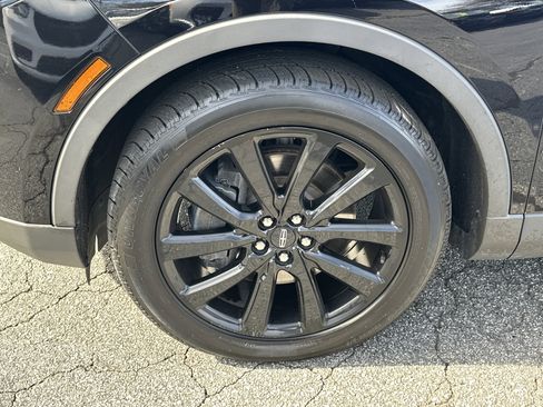 Used 2021 Lincoln Nautilus Reserve w/ Monochromatic Package image 13