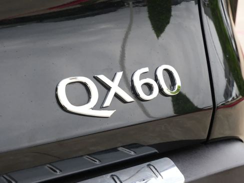 Certified 2023 INFINITI QX60 Luxe w/ Cargo Package image 20