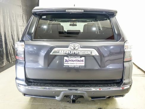 Used 2019 Toyota 4Runner Limited image 6