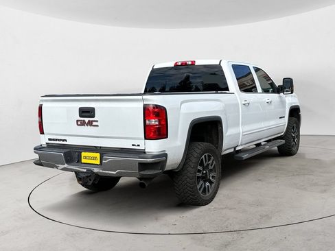 Used 2017 GMC Sierra 2500 SLE w/ HD SLE Preferred Plus Package AWD/4WD image 5