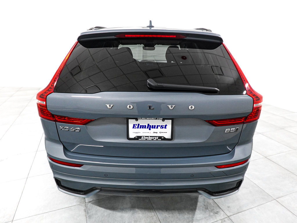 Used 2023 Volvo XC60 B5 Ultimate w/ Climate Package AWD/4WD image 6