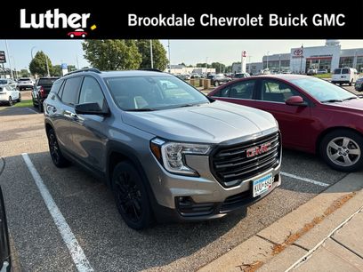 Used 2023 GMC Terrain SLT w/ Infotainment Package II