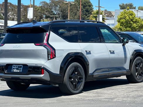 New 2026 Kia EV9 GT-Line AWD/4WD image 4