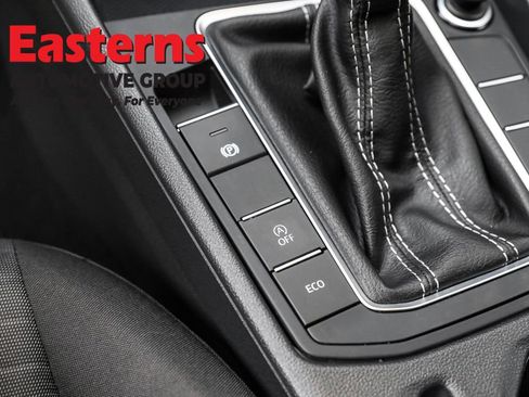 Used 2025 Volkswagen Jetta S image 20