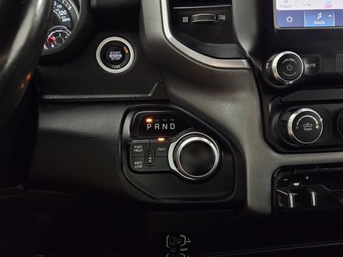 Used 2024 RAM 2500 Big Horn AWD/4WD image 17