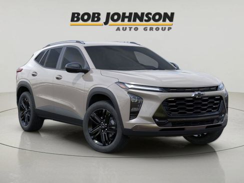 New 2026 Chevrolet Trax ACTIV FWD image 2
