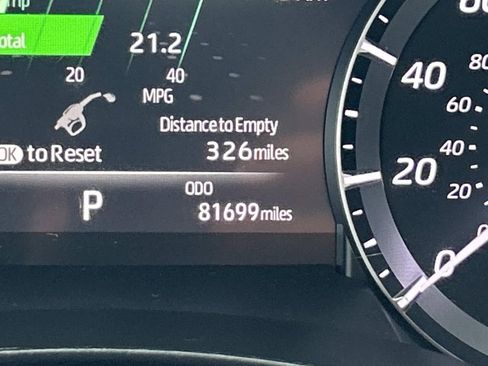 Used 2021 Toyota Highlander XLE image 35