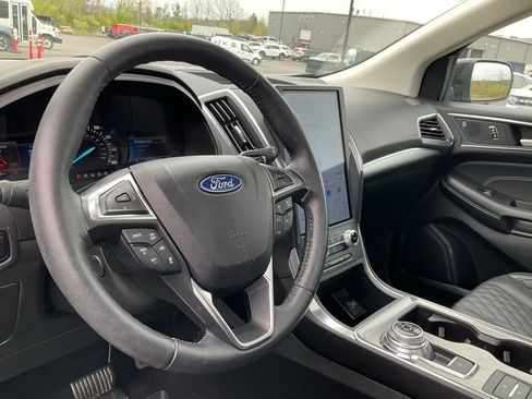 Used 2023 Ford Edge Titanium w/ Equipment Group 301A AWD/4WD image 19