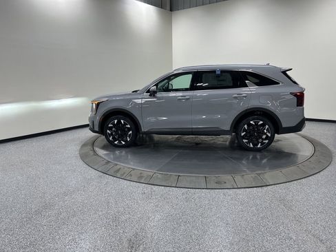 New 2026 Kia Sorento EX image 8