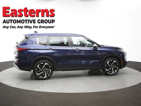 Used 2023 Mitsubishi Outlander SE AWD/4WD image 44