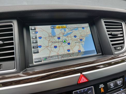 Used 2019 Genesis G80 3.8 AWD/4WD image 18