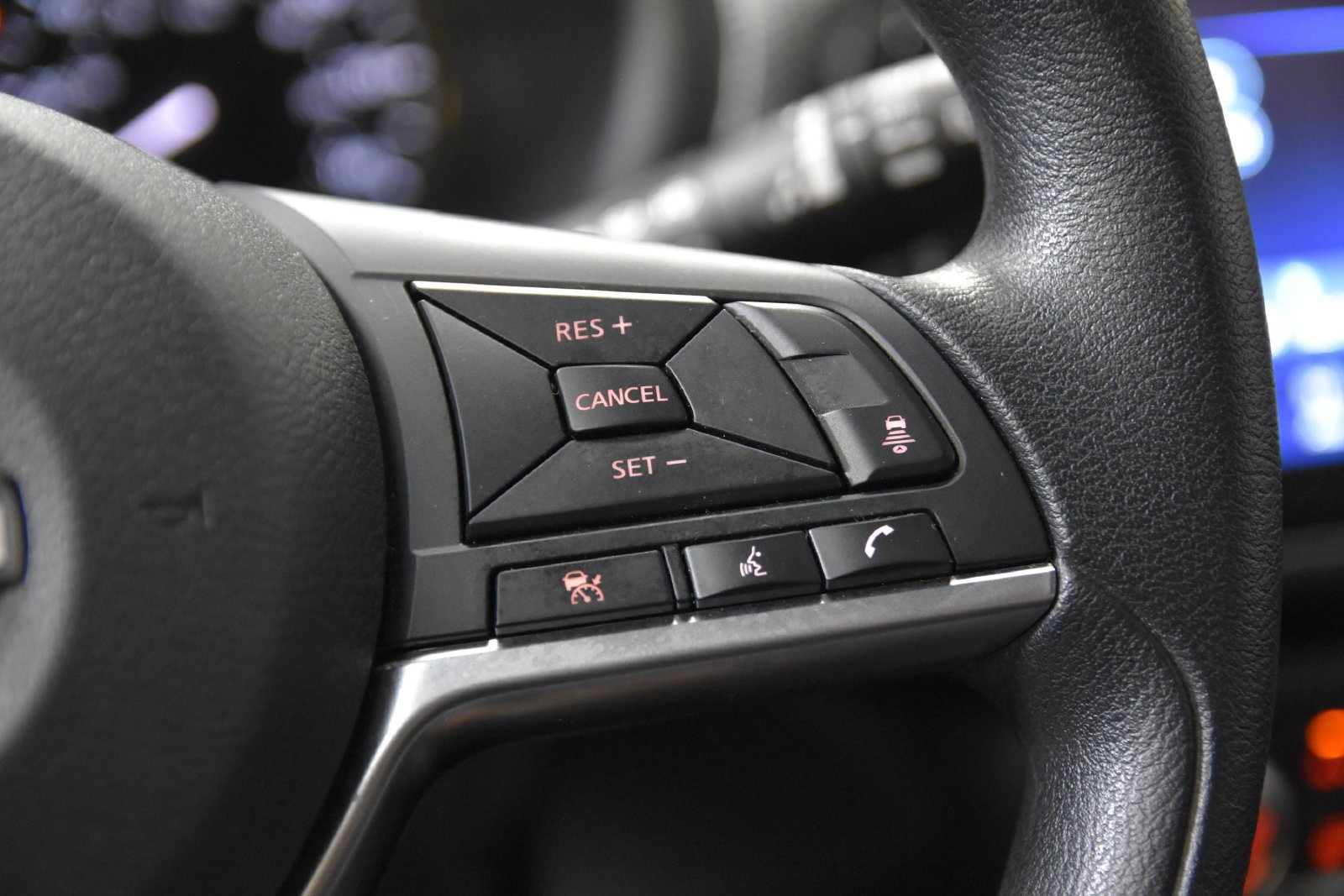 Used 2023 Nissan Kicks SV FWD image 16