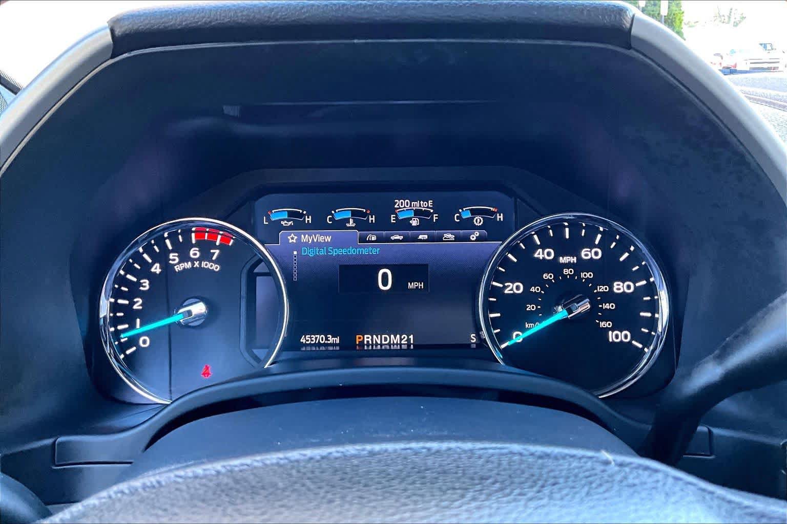 Used 2022 Ford F250 Lariat w/ Black Appearance Package AWD/4WD image 25