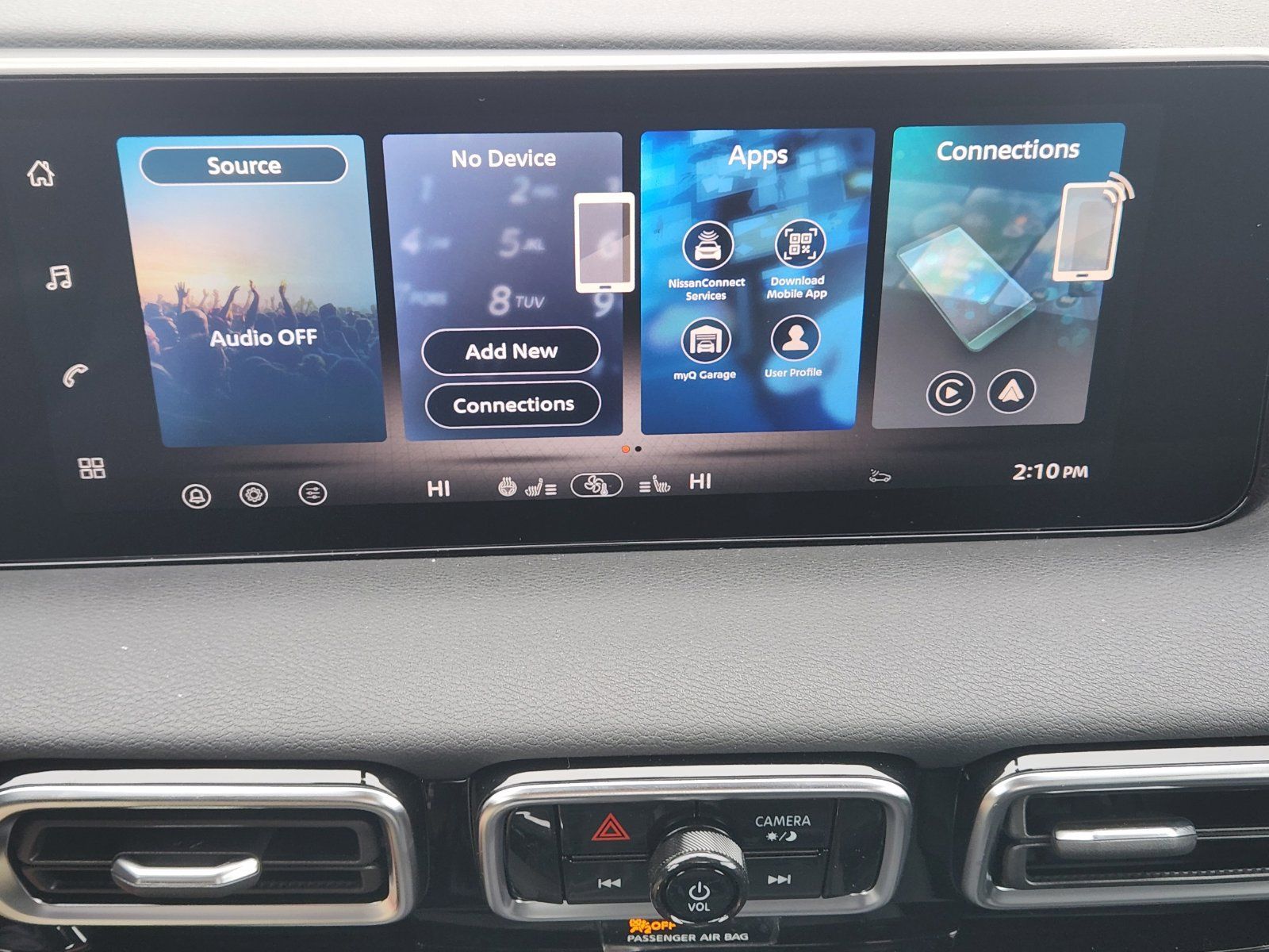 New 2026 Nissan Sentra SR w/ SR Premium Package FWD image 15