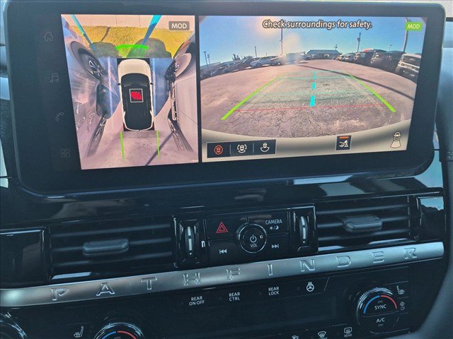 Used 2026 Nissan Pathfinder Platinum FWD image 13